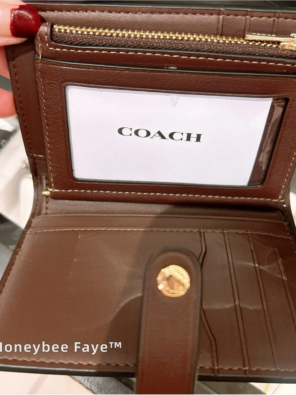COACH 2–in-1 Maple Leather Wallet with Gold Logo cfk09